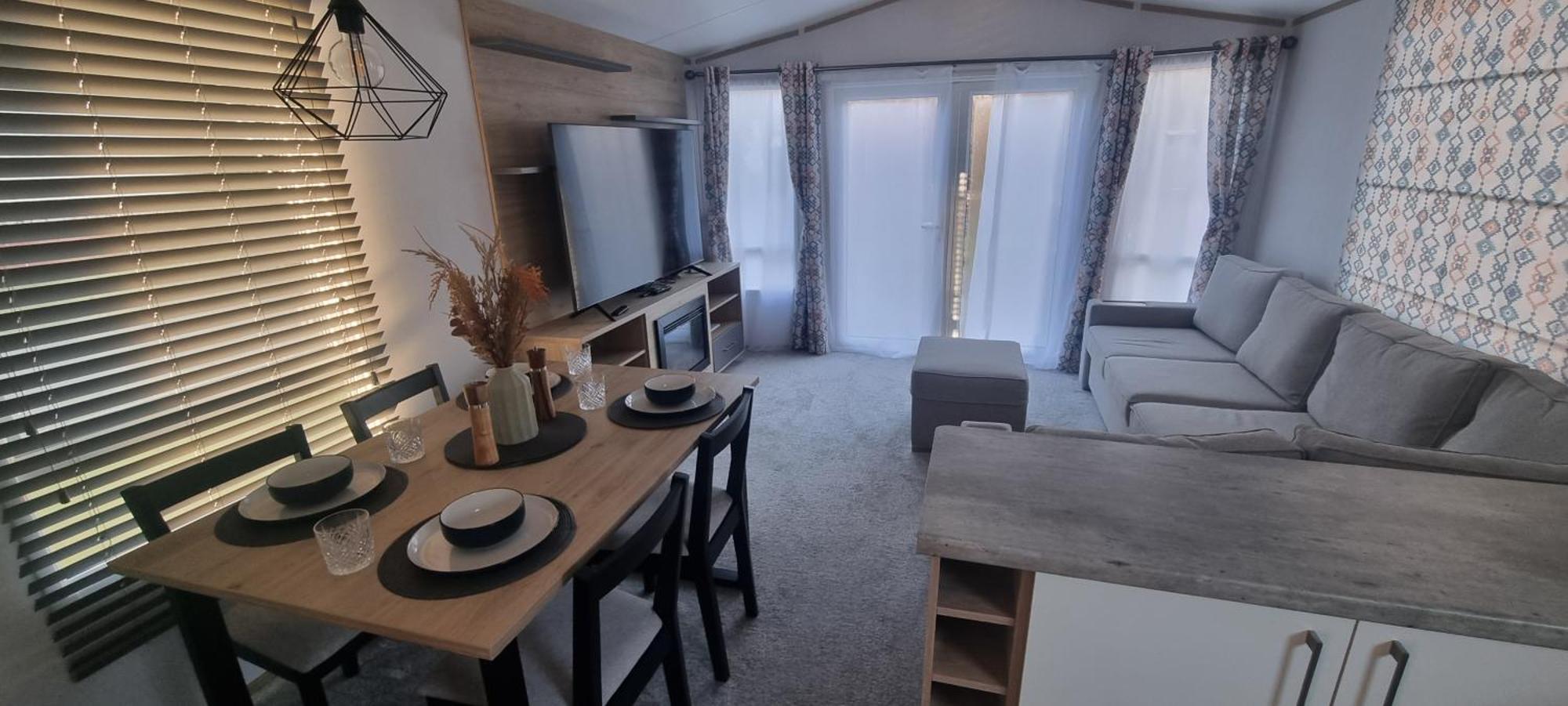 Lynton Lodges Atlas Evanton ภายนอก รูปภาพ